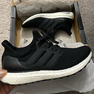Adidas Ultraboost 4.0 DNA